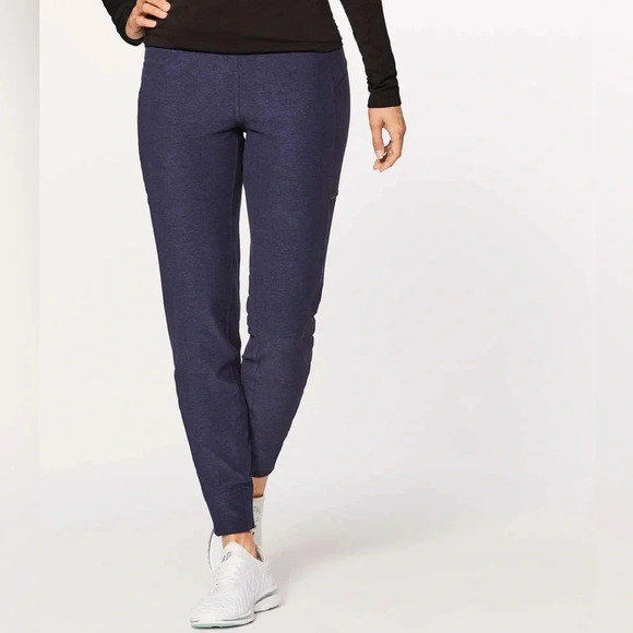 Lululemon Run On Jogger (28") Size 4 in Heathered Hero Blue / Black - Picture 7 of 14